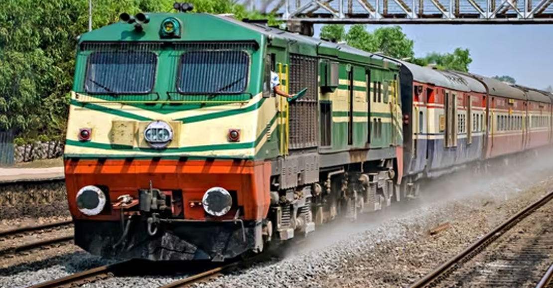 இந்திய ரயில்வே முக்கிய அறிவிப்பு: ரயில்களில் கூட்ட நெரிசல் மற்றும் கள்ளப் பொருட்களுக்குத் தடை