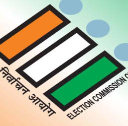 வாக்காளர் பட்டியல் SIR சர்ச்சை எதிரொலி; புதுச்சேரியில் இன்று தவெக கூட்டம்!