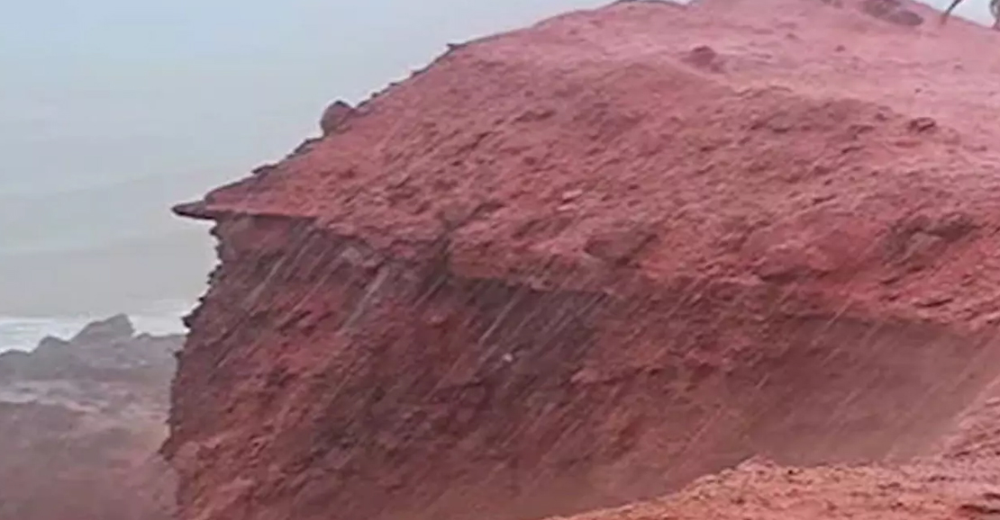 ஈரானின் ஹார்முஸ் தீவில் நிகழ்ந்த இயற்கை அதிசயம்