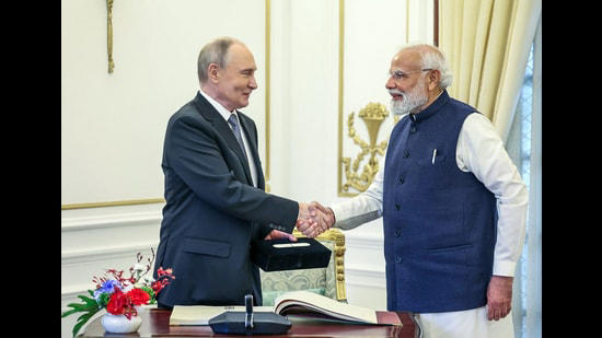 இந்தியா - ரஷ்யா: 2030-க்குள் $100 பில்லியன் வர்த்தக இலக்கு