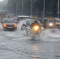 சென்னை,திருவளூரில் பள்ளி ,கல்லுரிகளுக்கு நாளை விடுமுறை