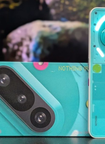 🎨 90s ரெட்ரோ லுக்! - Nothing Phone (3a) Community Edition அறிமுகம்!