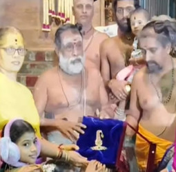 நடராஜர் கோவிலுக்கு ரூ.25 லட்சம் மதிப்பிலான வைரநகை காணிக்கை