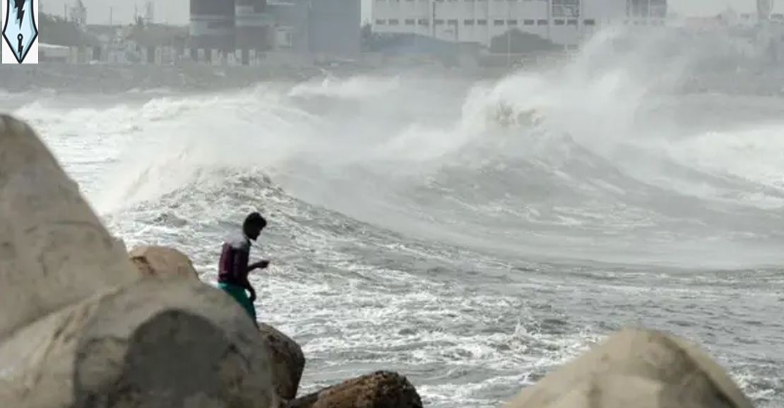 நிலைகுலையாமல் ஒரே இடத்தில் மையமிட்டுள்ள தாழ்வு மண்டலம்