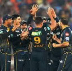 ஐபிஎல் 2026: குஜராத் டைட்டன்ஸ் அதிரடி ரிட்டைன்–ரிலீஸ் பட்டியல் வெளியானது! பட்டுலர்–ரபாடா–ரஷித் இணையும் சக்தி — ஜிடி அணியின் கண் கவரும் ப்ளேயிங் 11 தயாராகிவிட்டது!