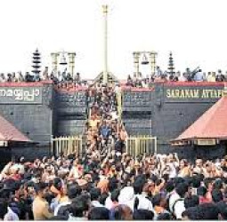 சபரிமலாவில் பெரிய மாற்றம்: நுழைவு வழி, டிக்கெட் முறை, கூட்ட கட்டுப்பாட்டில் புதிய நடைமுறைகள் — பக்தர் வெள்ளத்தால் நிர்வாகம் அவசர மாற்றங்கள்!