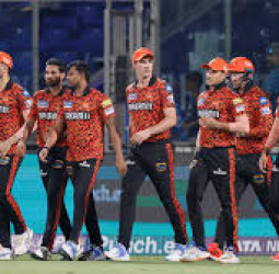 IPL 2026: ஸன்ரைசர்ஸ் ஹைதராபாத் (SRH) ரீசெட் – Klaasen, Cummins, Head சக்தி + புதிய பிளேயர்கள் & மினி ஏல இலக்குகள்!