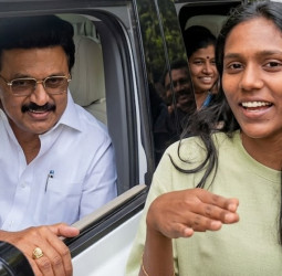 கொடைக்கானலில் முதல்வர் ஸ்டாலின்: சுற்றுலாப் பயணிகளுடன் வைரல் செல்ஃபி!