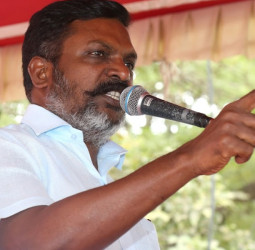 "பழனிசாமி விரக்தியில் இருக்கிறார்" - எடப்பாடியை சாடிய திருமாவளவன்!