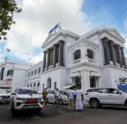 தலைமைச் செயலாளர் மாற்றத்திற்கு எதிர்ப்பு: தேர்தல் ஆணையத்திற்கு திமுக கடிதம்!