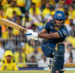 சிஎஸ்கேவை நிலைகுலையச் செய்த குஜராத் டைட்டன்ஸ்: 8 விக்கெட் வித்தியாசத்தில் வெற்றி!