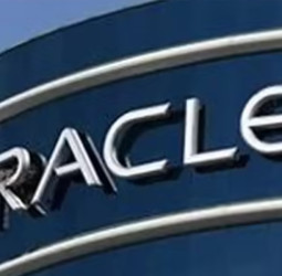 ஆரக்கிள் அதிரடி: இந்தியாவில் 12,000 ஊழியர்கள் பணிநீக்கம்!