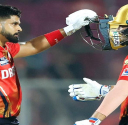 மும்பை இந்தியன்ஸை வீழ்த்தி முதலிடம் நோக்கி முன்னேற்றம்!