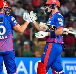 டெல்லி vs பெங்களூரு: இன்றைய ஐபிஎல் திரில்லர் போட்டி!