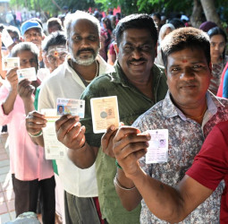 திருச்சி: திருவெறும்பூரில் குறைந்த வாக்குப்பதிவு!