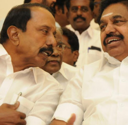 செங்கோட்டையனை வெளுத்து வாங்கிய எடப்பாடி பழனிசாமி!