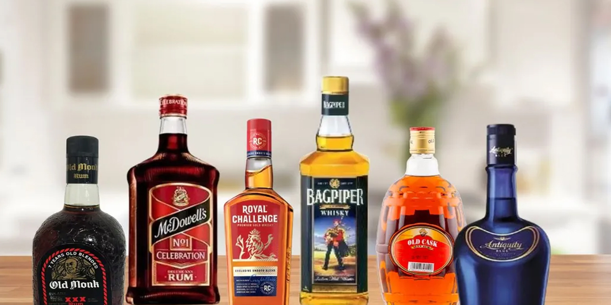 ஓல்ட் மாங்க் (Old Monk) ரம் பிரியர்களுக்கு அதிர்ச்சி செய்தி! குறிப்பிட்ட 3 வகைகளுக்கு FSSAI அதிரடி தடை: காரணம் என்ன? முழு விவரம்