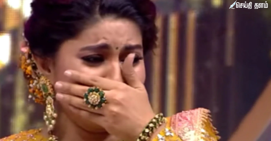 மேடையில் கண்கலங்கிய நடிகை சினேகா: தனது உடல்நலப் போராட்டங்கள் குறித்து உருக்கம்!