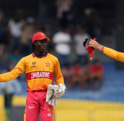 ஜிம்பாப்வே அணி சூப்பர் 8 சுற்றுக்கு தகுதி: அயர்லாந்து உடனான போட்டி மழையால் ரத்து!