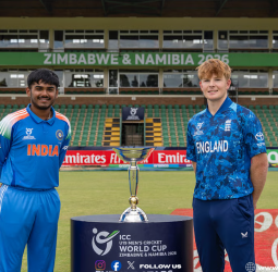 🏏 இங்கிலாந்துக்கு 412 ரன்கள் இலக்கு! - வைபவ் சூர்யவன்ஷி ருத்ரதாண்டவம்! - U-19 உலகக் கோப்பை இறுதிப் போட்டியில் இந்தியா சாதனை!