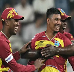 சிம்பாப்வேயை துவம்சம் செய்த வெஸ்ட் இண்டீஸ்: 107 ரன்கள் வித்தியாசத்தில் அபார வெற்றி!