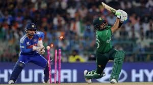 பாகிஸ்தானுக்கு 176 ரன்கள் இலக்கு நிர்ணயித்தது இந்தியா! இஷான் கிஷன் அதிரடி.