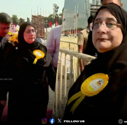 🏛️ திமுகவில் இணைகிறார் நிலோஃபர் கபில்! - அதிமுகவிலிருந்து விலகி உதயநிதி முன்னிலையில் இணைப்பு!