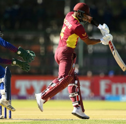 நேபாளத்தை வீழ்த்தியது மேற்கிந்திய தீவுகள்: ஜேசன் ஹோல்டர் அபார பந்துவீச்சு!