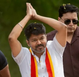 வேலூர் சந்திப்பு ஒத்திவைப்பு: தவெக தலைவர் விஜய் அதிரடி முடிவு!