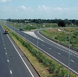 திருச்சி-தஞ்சை நெடுஞ்சாலை: சர்வீஸ் சாலை கோரிக்கை தீவிரம்