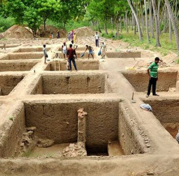கீழடி என்றாலே ஏன் பயம்?" - அமர்நாத் ராமகிருஷ்ணன் எழுப்பும் அதிரடி கேள்வி