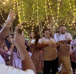 மருமகனின் ஆட்டம்... மெய்மறந்த திருச்சி சிவா!