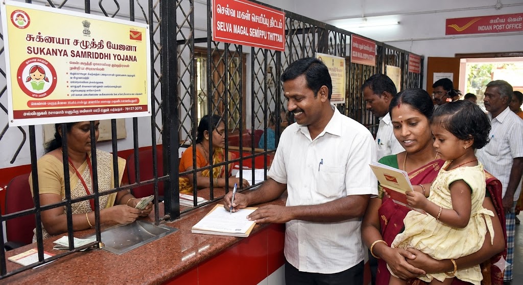 'செல்வ மகள் சேமிப்பு திட்டம், வட்டி மட்டுமே ரூ.50 லட்சம்!