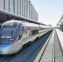 விரைவில் எட்டிஹாட் ரயில் பயணிகள் சேவை: அமீரகத்தில் புதிய போக்குவரத்து புரட்சி!