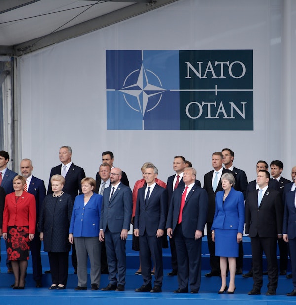 நேட்டோ, உக்ரைன் போர் மற்றும் வட கொரியா அச்சுறுத்தல் குறித்து 32 நாடுகள் ஆலோசனை