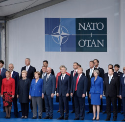 நேட்டோ, உக்ரைன் போர் மற்றும் வட கொரியா அச்சுறுத்தல் குறித்து 32 நாடுகள் ஆலோசனை