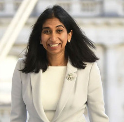 பிரிட்டன் அரசியலில் பெரும் திருப்பம்: கன்சர்வேடிவ் கட்சியிலிருந்து விலகினார் ரிஃபார்ம்