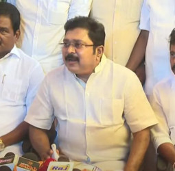 10 தொகுதிகள் கேட்ட டிடிவி? டெல்லியில் நடக்கும் ரகசிய பேச்சுவார்த்தை!