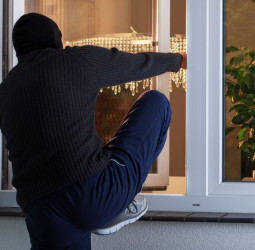 திருட்டுச் சம்பவங்களைத் தடுக்க வேண்டுமா? போலீஸ் கொடுக்கும் 10 'கோல்டன்' டிப்ஸ்!