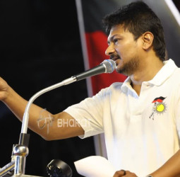 தமிழ்நாடு அரசியல் டெல்லியிலிருந்து இயக்கப்பட அனுமதிக்க மாட்டோம்