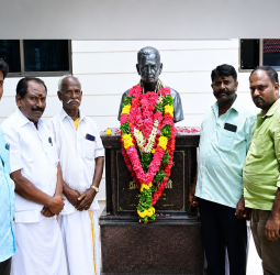 'தினமலர்' நிறுவனர் டி.வி.ராமசுப்பையருக்கு புகழஞ்சலி: 42-வது நினைவு தினத்தில் அரசியல் தலைவர்கள் மரியாதை! மணிமண்டபம் அமைக்கக் கோரிக்கை!