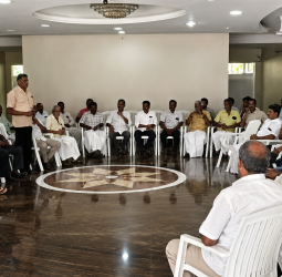 கேரளாவுக்கு பாயும் நீராறு அணை தண்ணீர்: உடனடியாக நிறுத்தக்கோரி கொதித்தெழுந்த ஆழியாறு பாசன விவசாயிகள்!