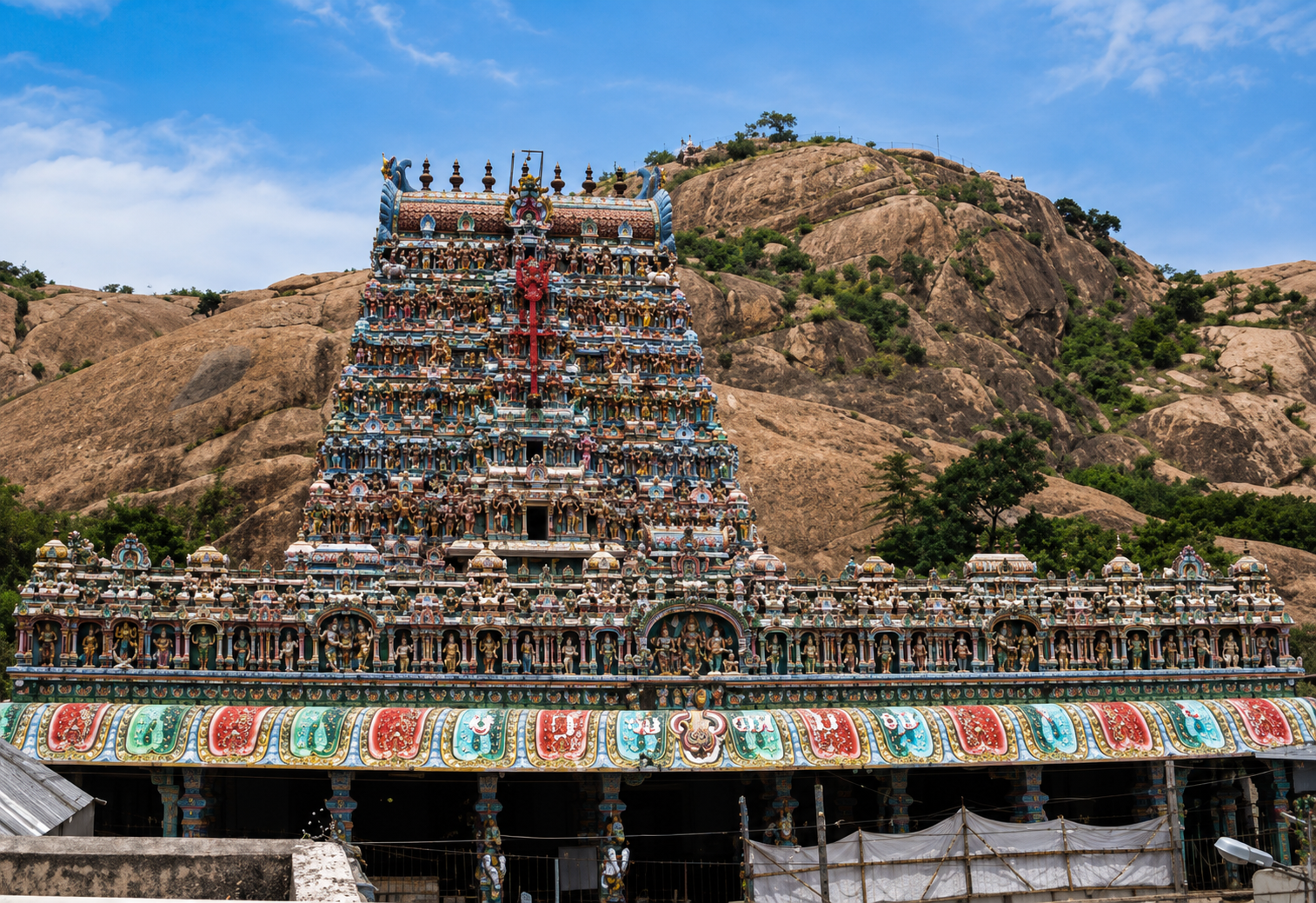 திருப்பரங்குன்றம் மலை அளவீடு: அறிக்கை தாக்கல் செய்ய ஆகஸ்ட் 14 வரை ஐகோர்ட் கிளை அவகாசம்! விரிவான பின்னணி என்ன?
