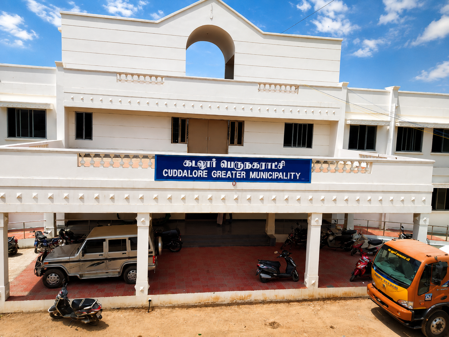 கடலூர் மாநகராட்சியில் செய்த வேலைக்கு பில் தொகை தாமதம்; புது டெண்டர் எடுக்க ஆளில்லாமல் ஓடும் ஒப்பந்ததாரர்கள்! முடங்கும் பணிகள்!