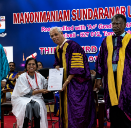 தமிழக மாணவர்களின் ஒழுக்கமும் பண்பாடும் இந்தியா முழுவதும் பரவ வேண்டும்: கவர்னர் அர்லேகர் நெகிழ்ச்சி! முழு விவரம்