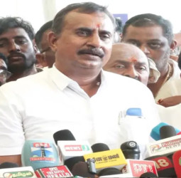 இ.பி.எஸ்-க்கு எதிராக மீண்டும் போர்க்கொடி தூக்கிய எஸ்.பி.வேலுமணி