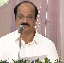 தமிழக சட்டமன்ற அலுவல் ஆய்வுக் குழு அமைப்பு: விஜய், உதயநிதி, ஈபிஎஸ் உள்ளிட்ட 17 பேர் நியமனம்!