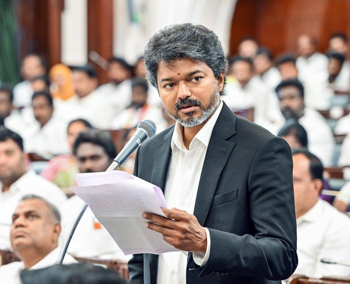 சட்டமன்றத்தில் முதல்வர் விஜய் அதிரடிப் பேச்சு; திணறடித்த உதயநிதி ஸ்டாலின்!