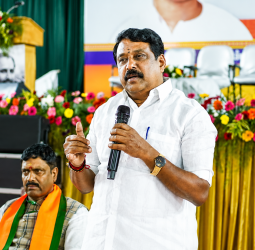 விஜய் கட்சியின் உண்மை முகம் இதுதான்!" - விவசாயிகளை மிரட்டி ₹1 லட்சம் லஞ்சம் கேட்ட தவெக நிர்வாகி! நயினார் நாகேந்திரன் அதிரடி குற்றச்சாட்டு!