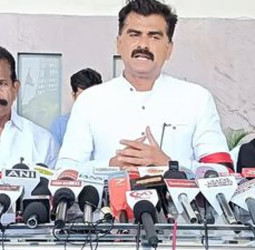 துரை வைகோ எம்.பி பதவியை ராஜினாமா செய்ய திருச்சியில் திமுகவினர் வலியுறுத்தல்!